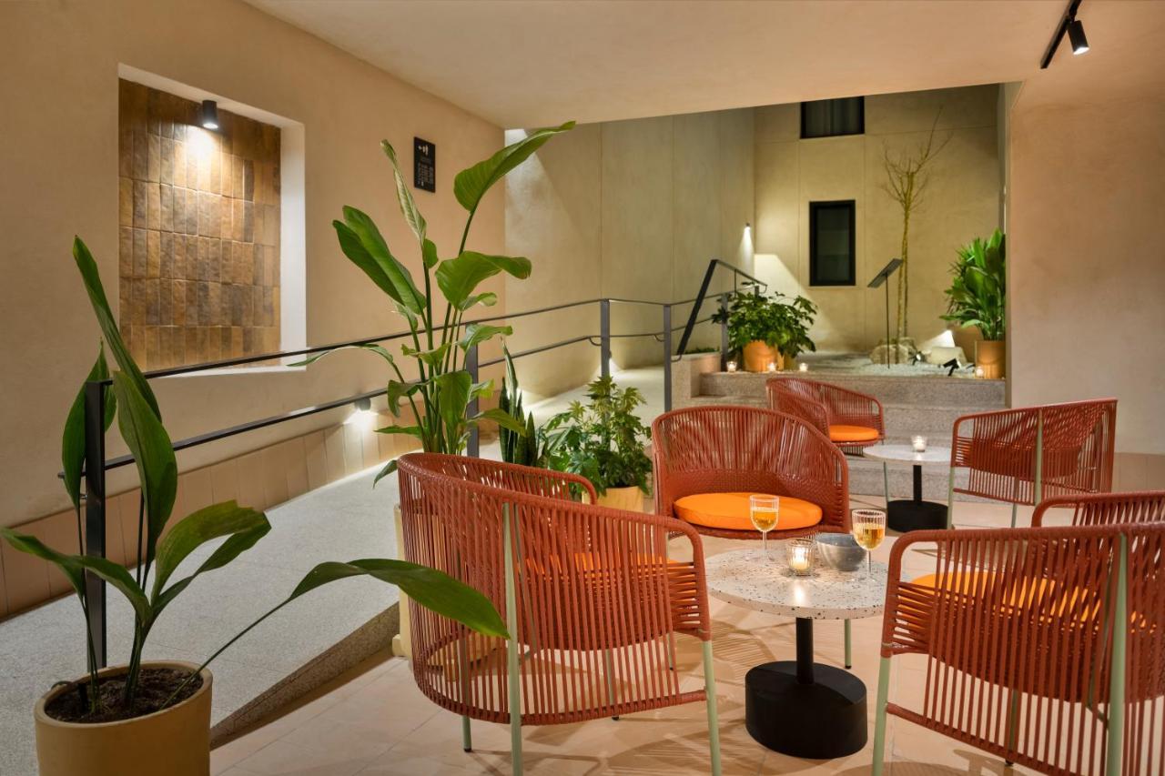 Magno Apartments Castilla Séville Extérieur photo